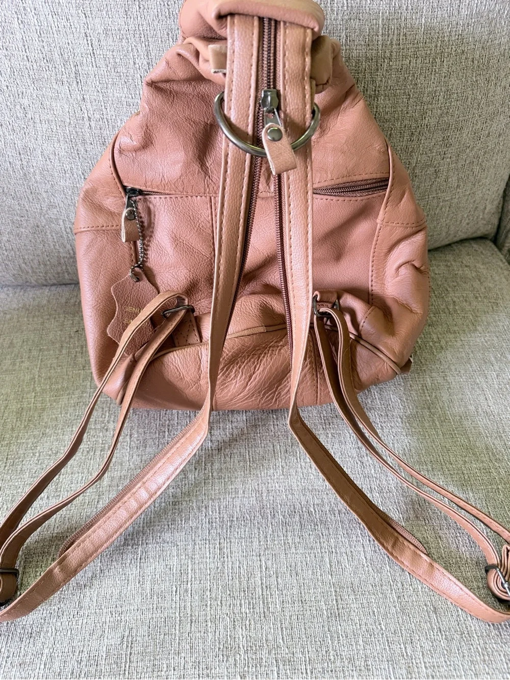 Women's Leather Sling Backpack - Picture 5 of 8